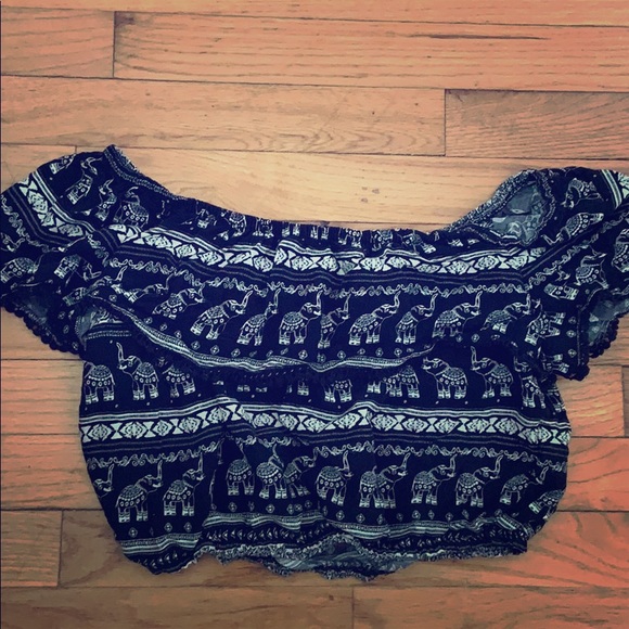 H&M Tops - Off the shoulder black crop top